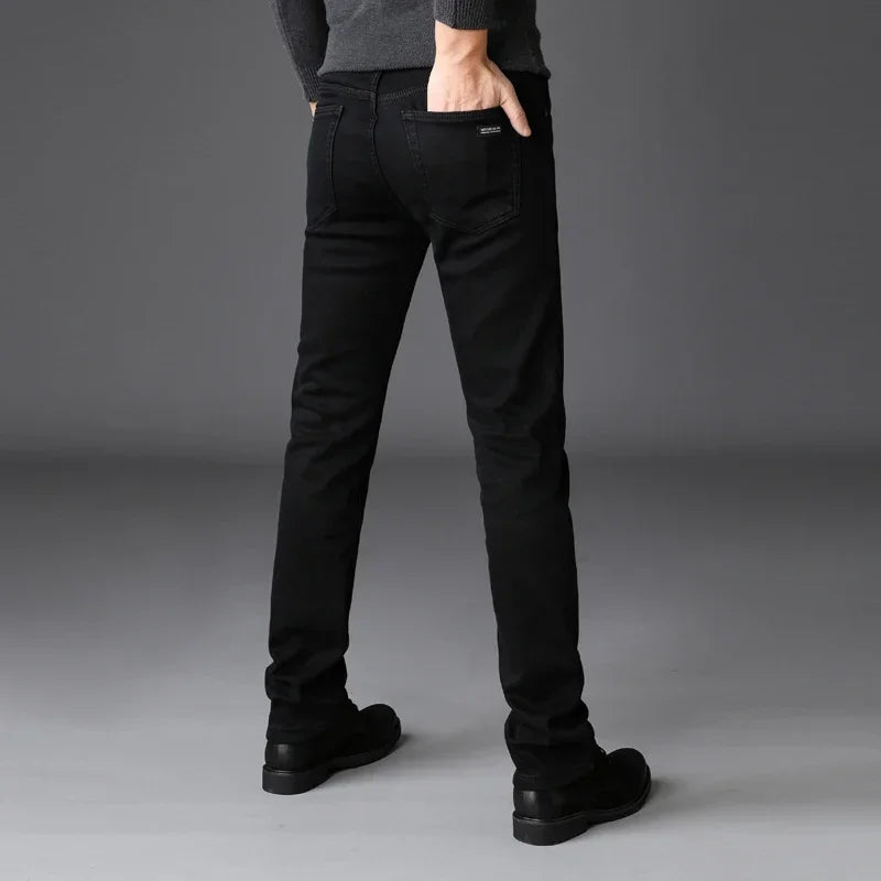 Men's Classic Straight-Leg Casual Jeans